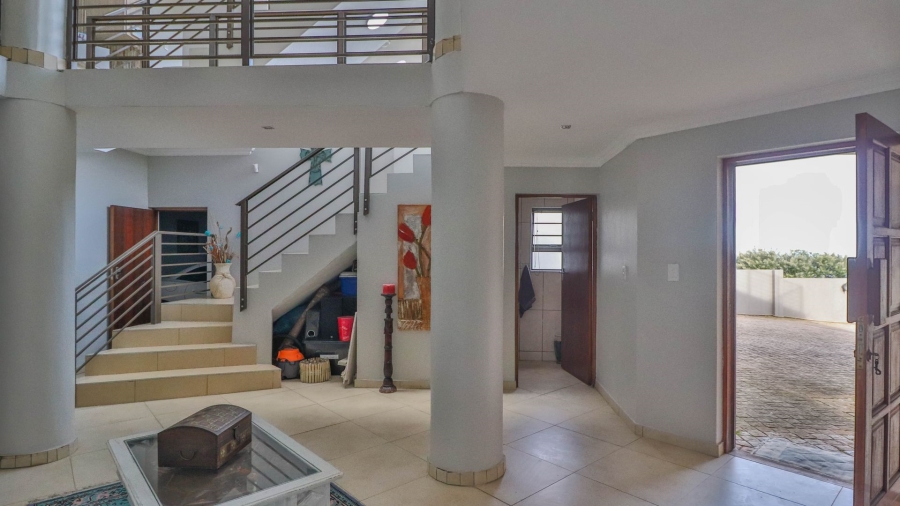 5 Bedroom Property for Sale in Dana Bay Western Cape